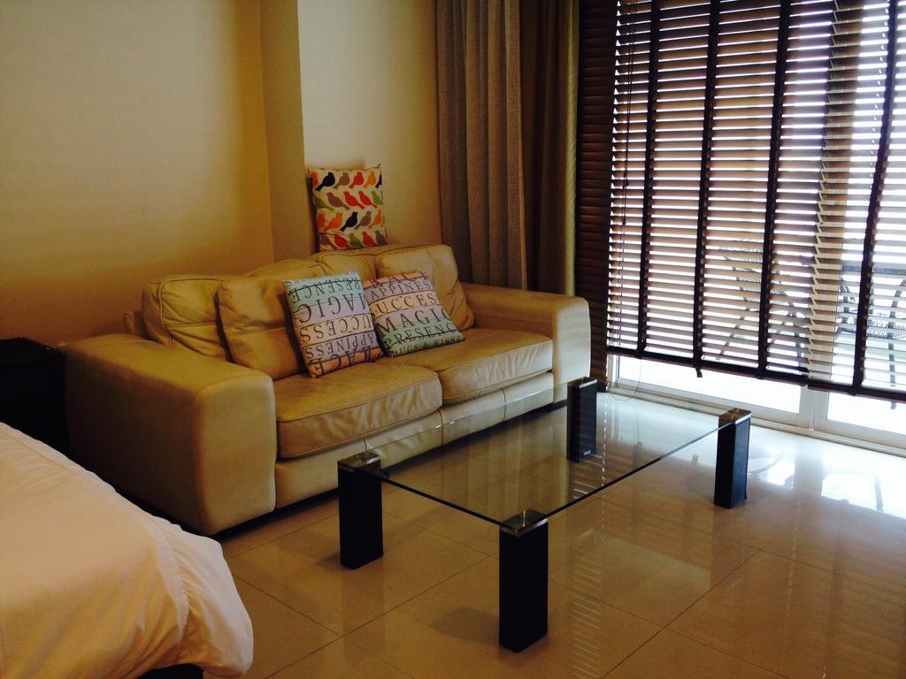 View Talay 6 Pattaya Beach Apartment By Honey Luaran gambar