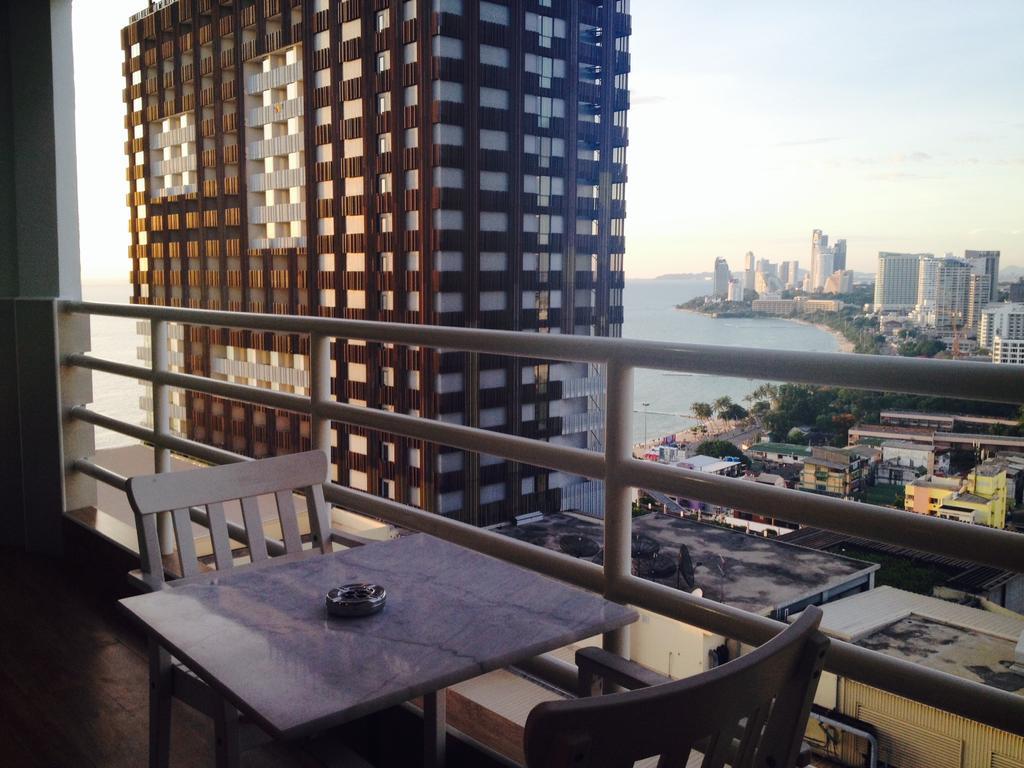 View Talay 6 Pattaya Beach Apartment By Honey Bilik gambar