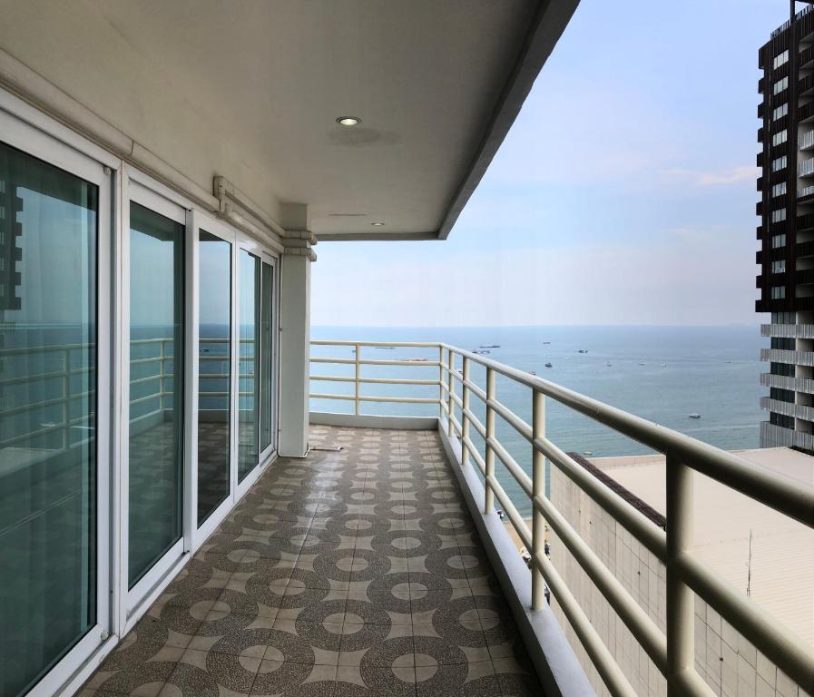 View Talay 6 Pattaya Beach Apartment By Honey Luaran gambar